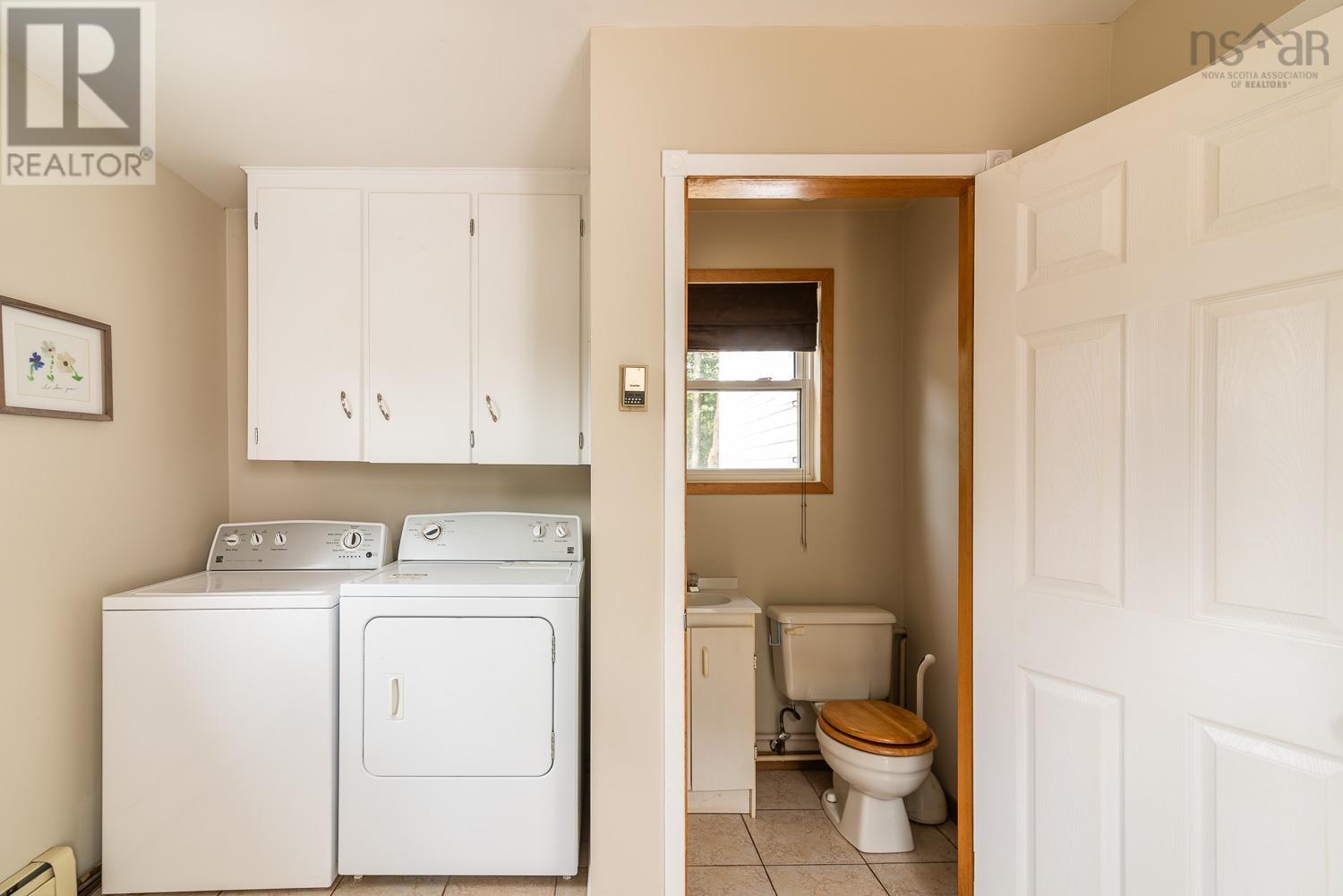 538 Highway 2, Brookfield, Nova Scotia  B0N 1C0 - Photo 12 - 202520262