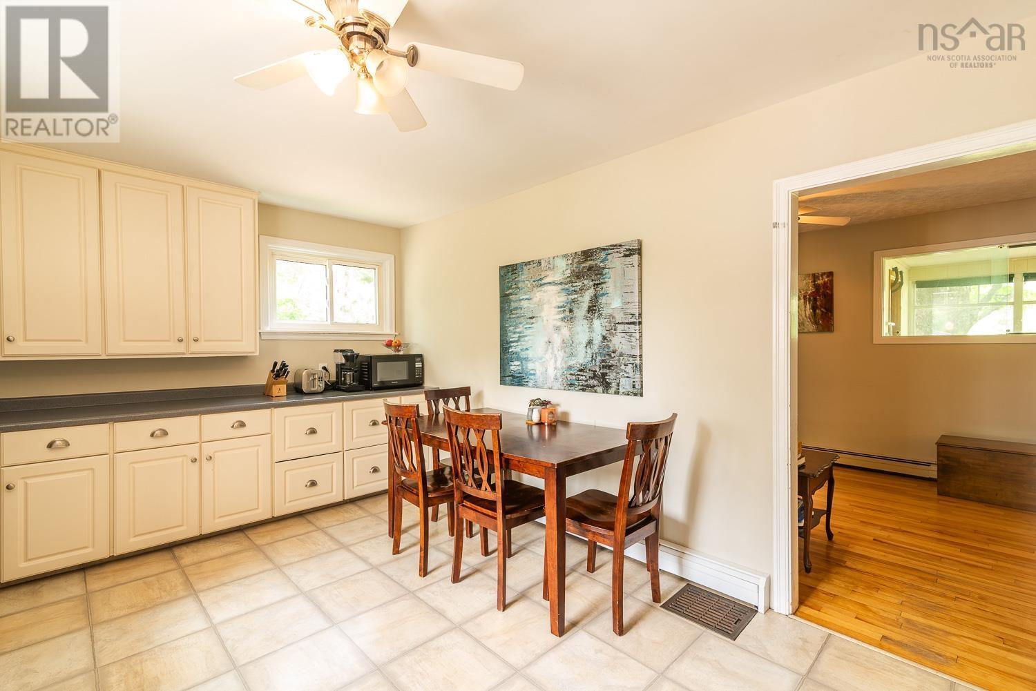 538 Highway 2, Brookfield, Nova Scotia  B0N 1C0 - Photo 17 - 202520262