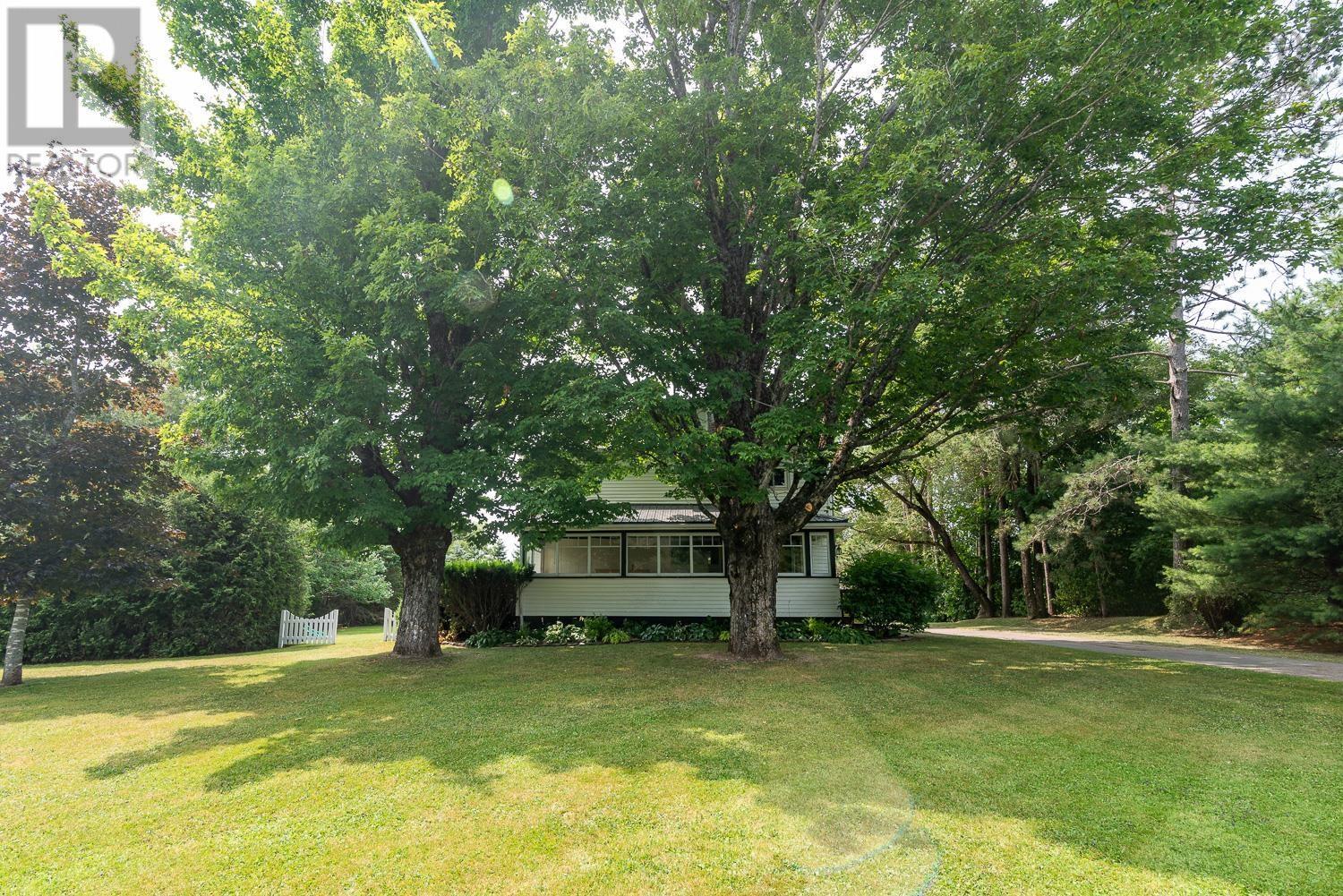 538 Highway 2, Brookfield, Nova Scotia  B0N 1C0 - Photo 2 - 202520262