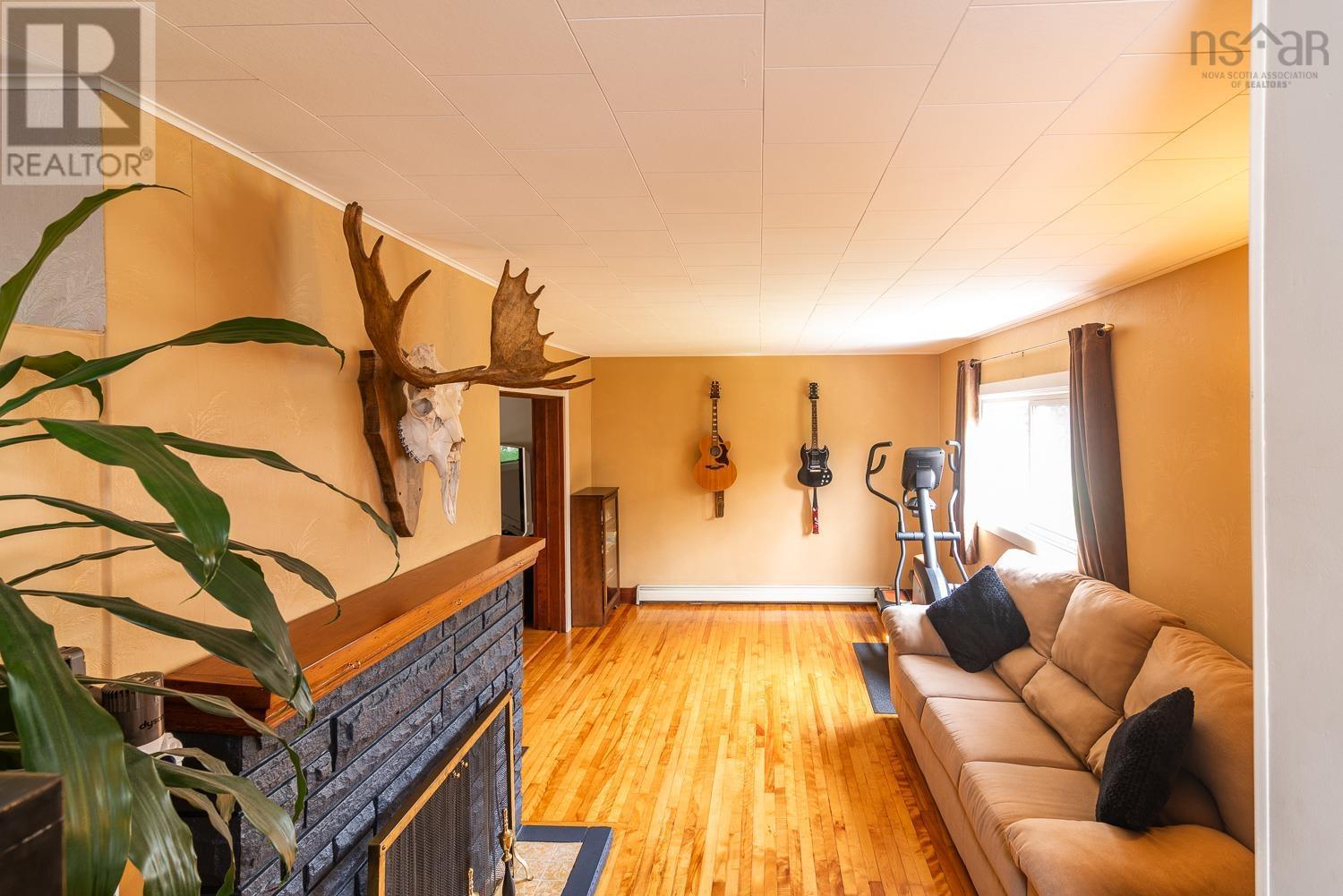 538 Highway 2, Brookfield, Nova Scotia  B0N 1C0 - Photo 21 - 202520262