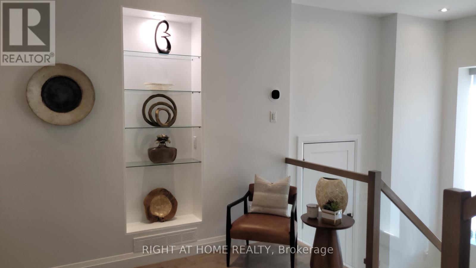 Property at 475 DONLANDS AVENUE image 5