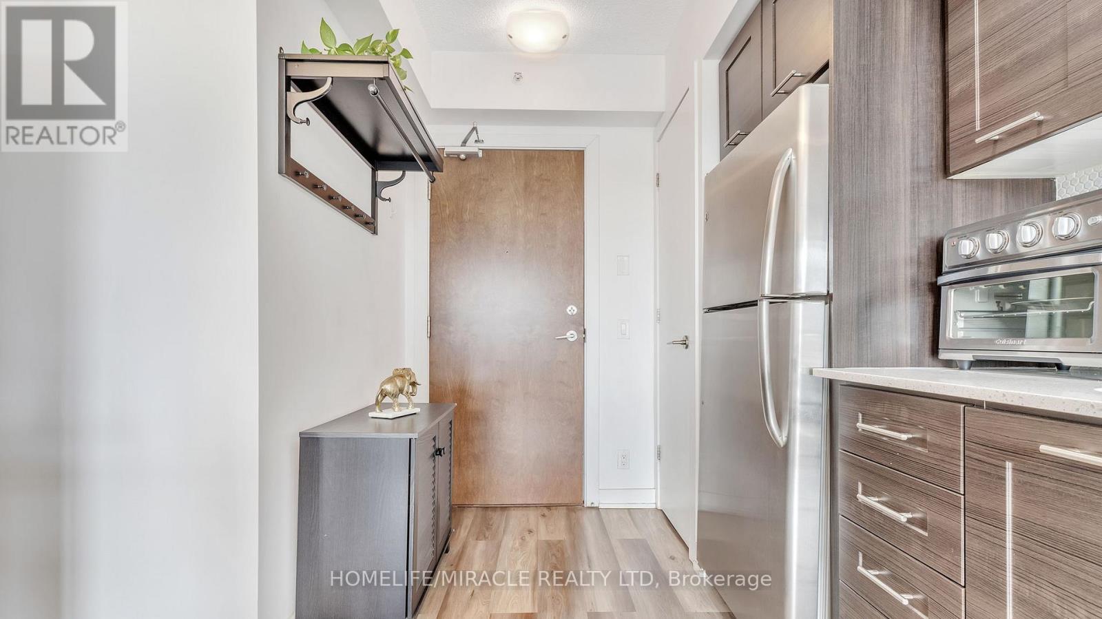 616 - 2220 Lake Shore Boulevard W, Toronto, Ontario  M8V 1A4 - Photo 12 - W12337445