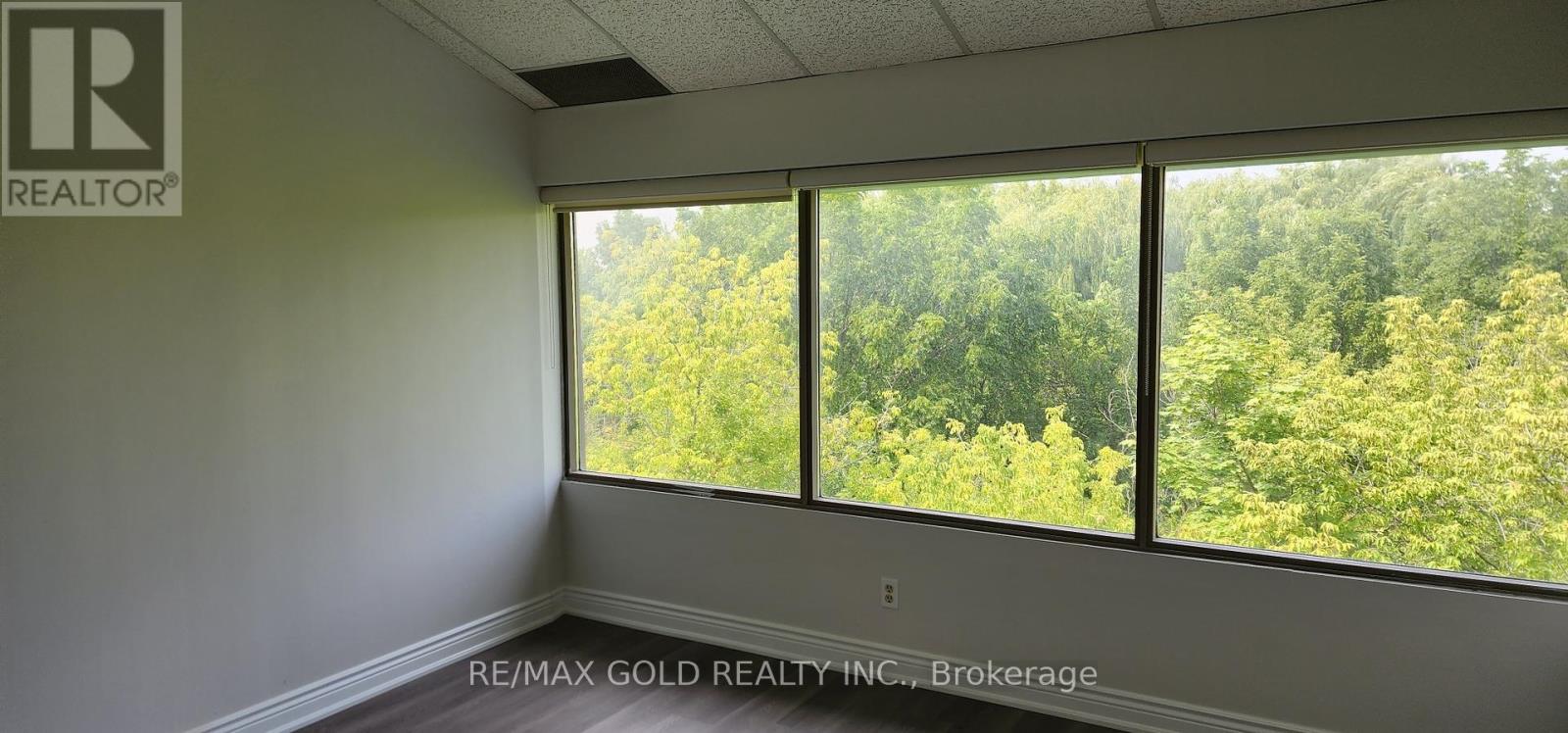 208 - 7071 Airport Road, Mississauga, Ontario  L4T 4J3 - Photo 11 - W12337450