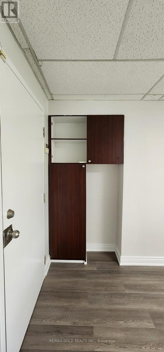 208 - 7071 Airport Road, Mississauga, Ontario  L4T 4J3 - Photo 12 - W12337450