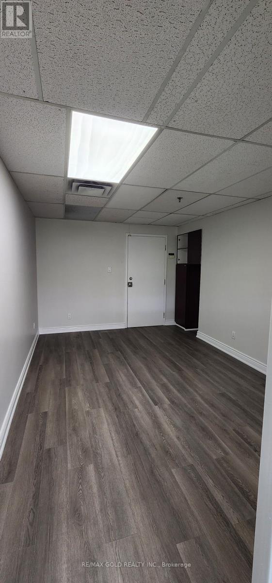 208 - 7071 Airport Road, Mississauga, Ontario  L4T 4J3 - Photo 6 - W12337450