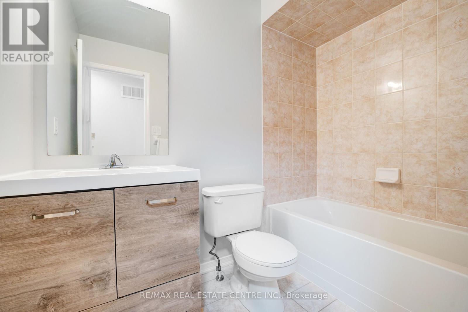 9 Amethyst Circle S, Brampton, Ontario  L6P 0Z7 - Photo 23 - W12334931