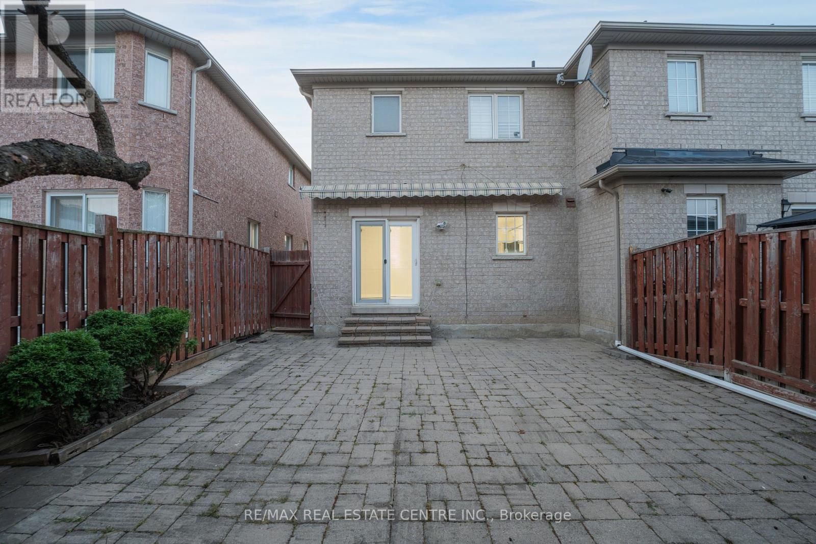 9 Amethyst Circle S, Brampton, Ontario  L6P 0Z7 - Photo 35 - W12334931