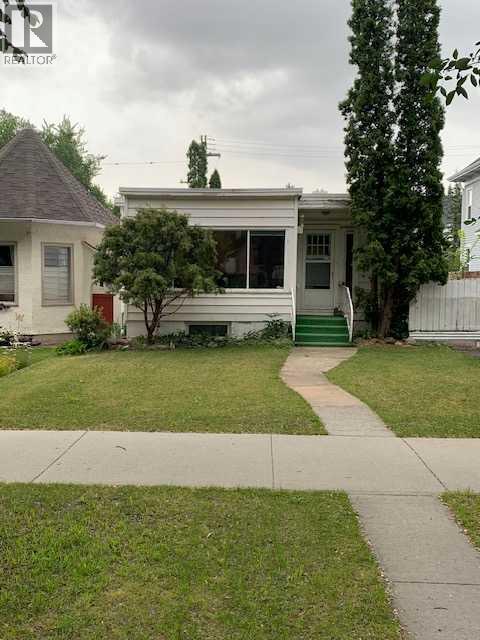 Property at 1266 4 Avenue S image 1
