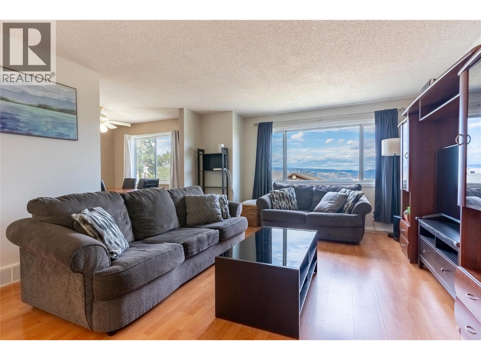 Property at 399 WADDINGTON Drive image 3