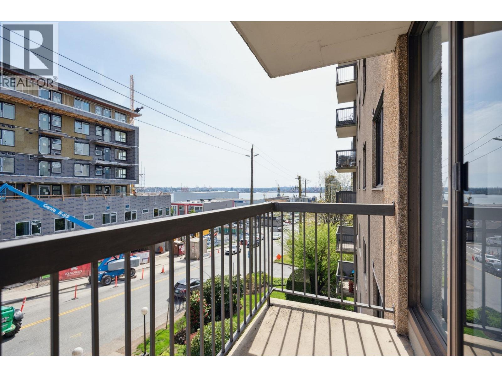 306 145 St. Georges Avenue, North Vancouver, British Columbia  V7L 3G8 - Photo 15 - R3035384
