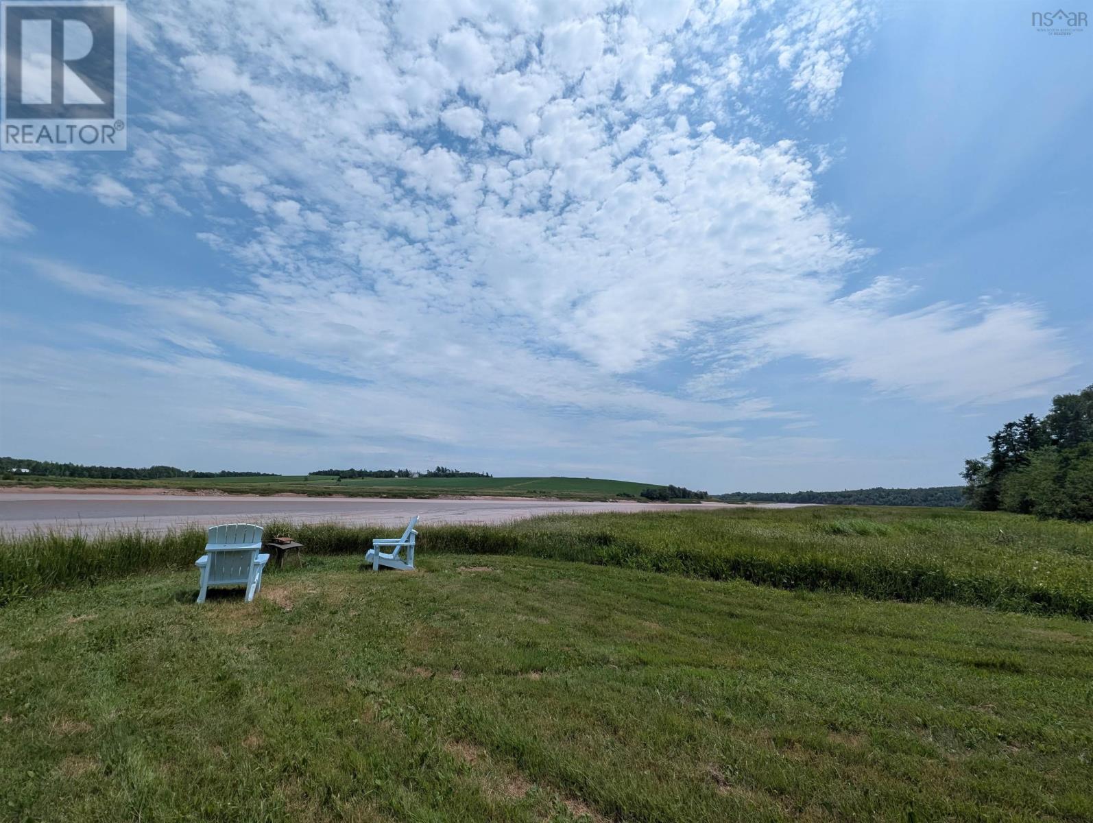 13131 Highway 215, East Hants, Nova Scotia  B0N 2H0 - Photo 1 - 202519928