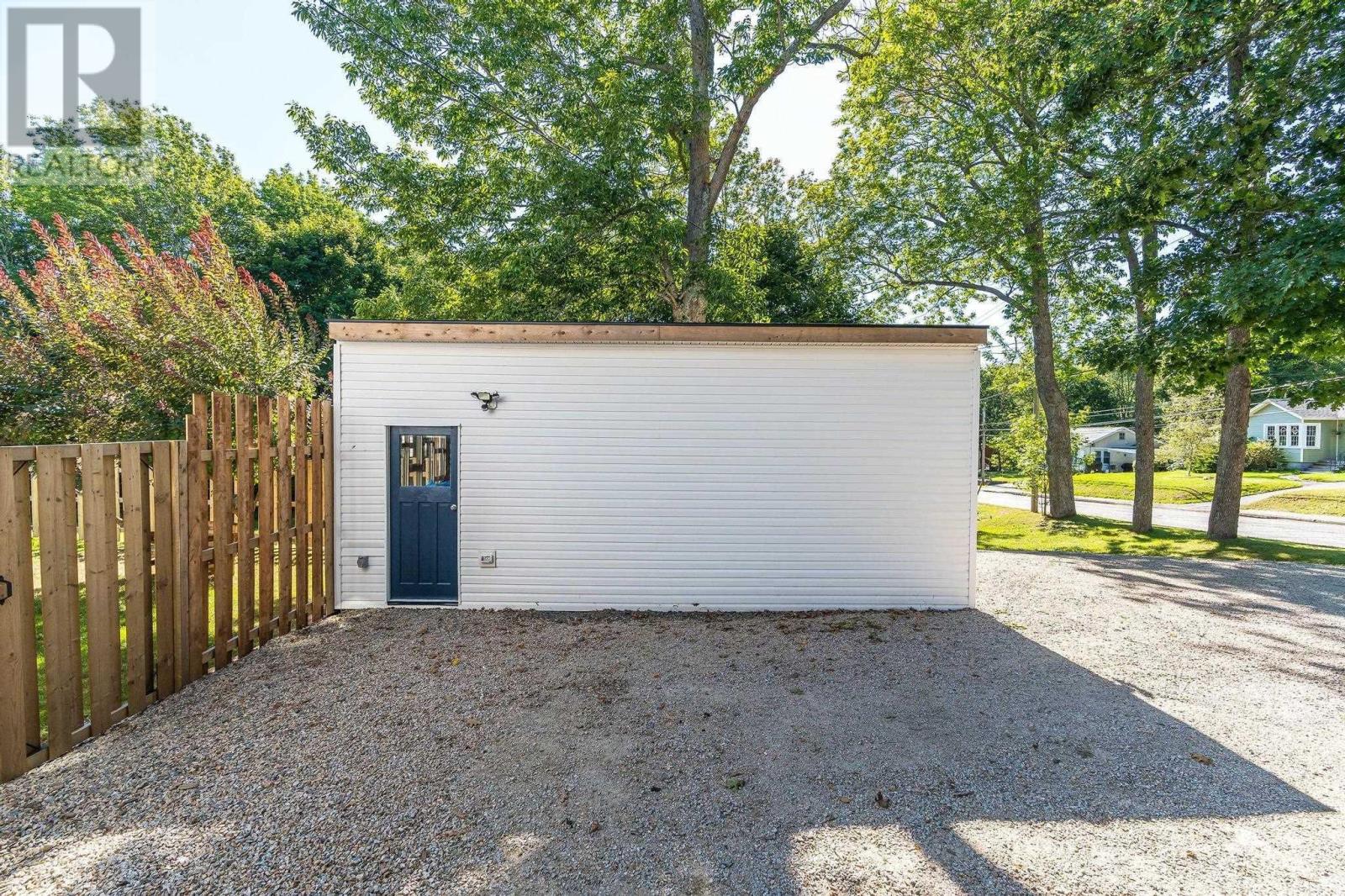 304 Aberdeen Road, Bridgewater, Nova Scotia  B4V 2T2 - Photo 49 - 202519875