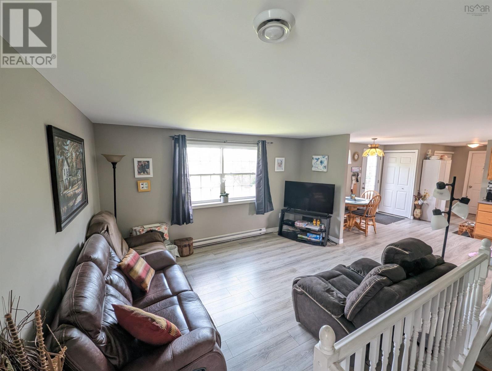 13131 Highway 215, East Hants, Nova Scotia  B0N 2H0 - Photo 14 - 202519928