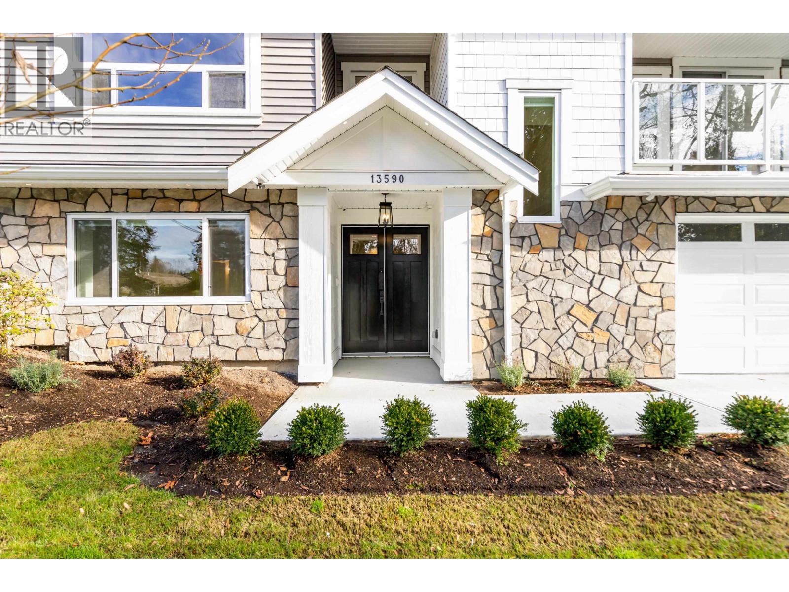 Property at 13590 231B STREET image 3