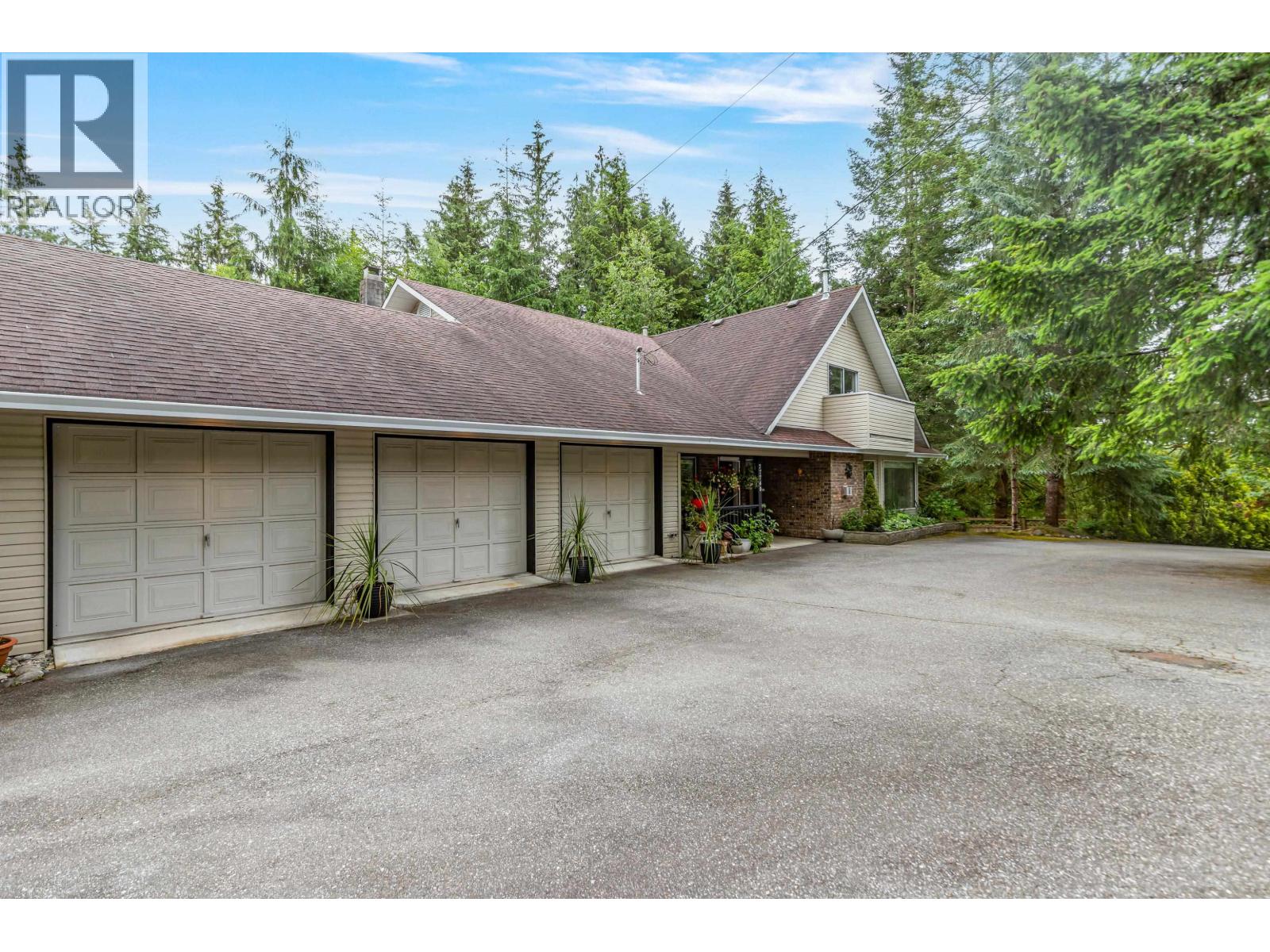 Property at 27740 SAYERS CRESCENT image 3