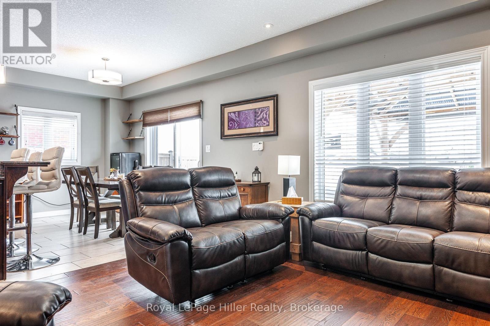 13 Brown Street, Stratford, Ontario  N5A 0B8 - Photo 3 - X12218563