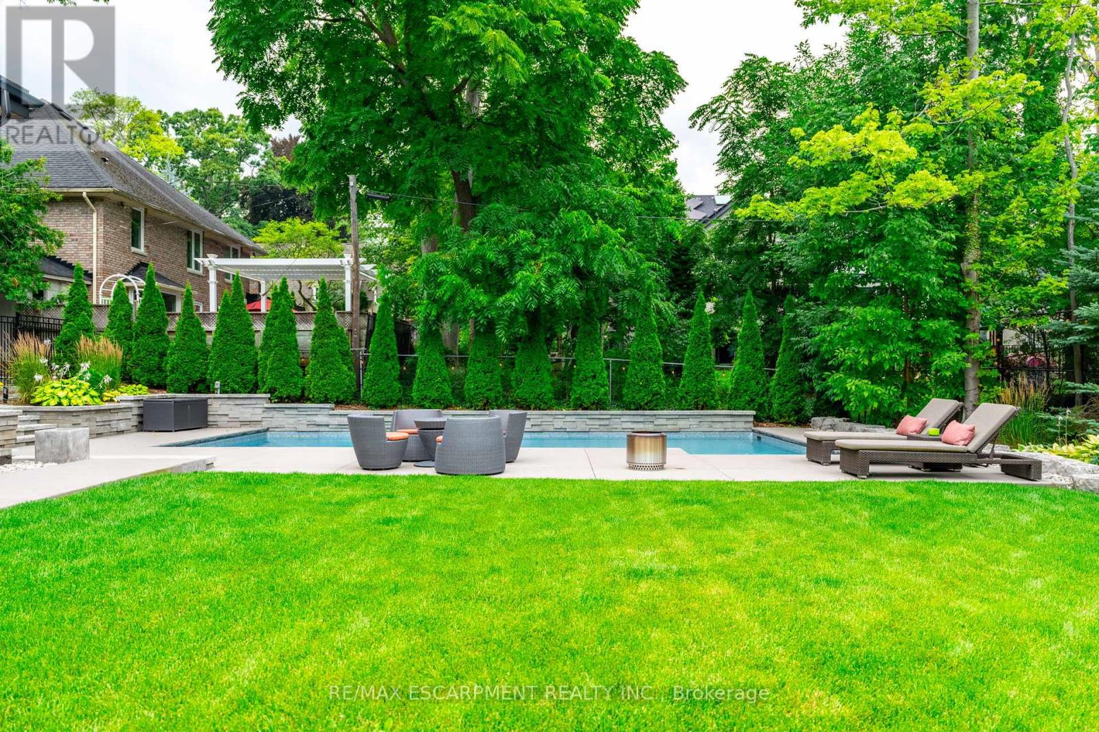 1293 Woodland Avenue, Mississauga, Ontario  L5G 2Y1 - Photo 44 - W12332834