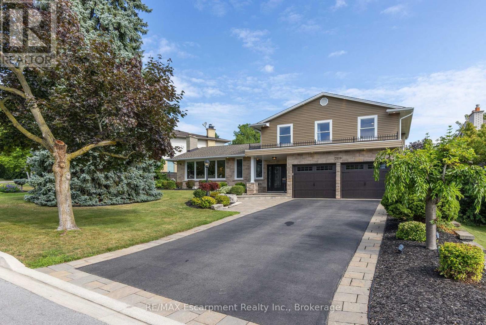Property at 2119 AGINCOURT CRESCENT image 1