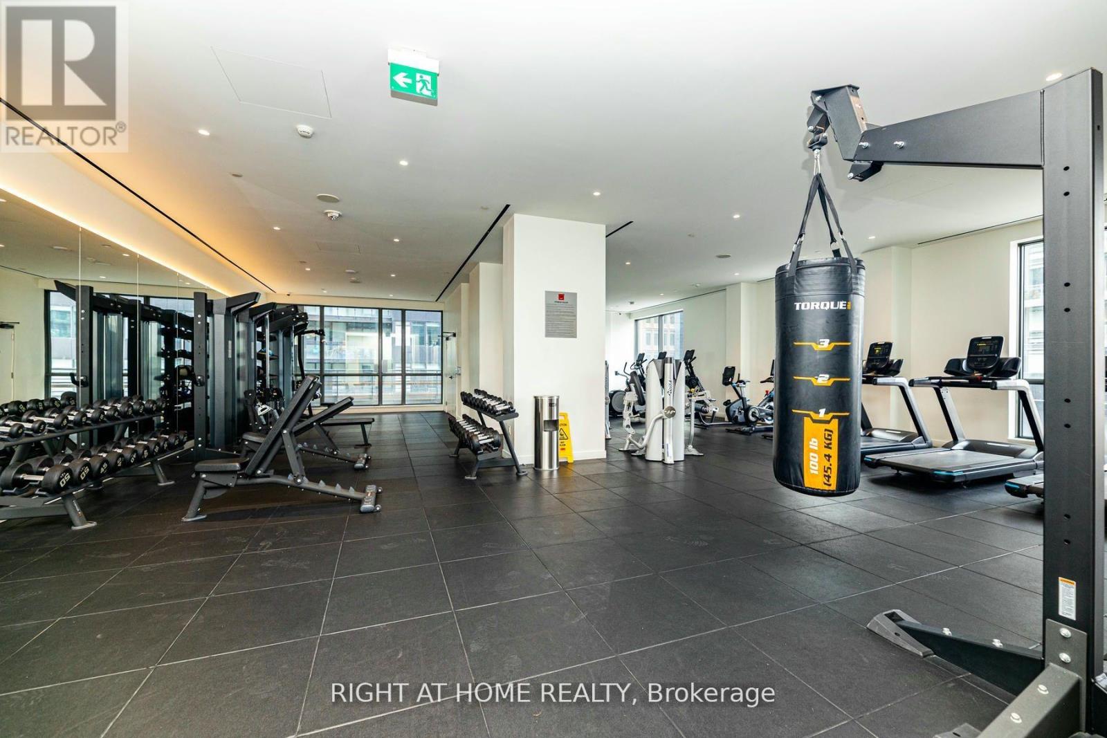 1301 - 39 Roehampton Avenue, Toronto, Ontario  M4P 0G1 - Photo 29 - C12337560