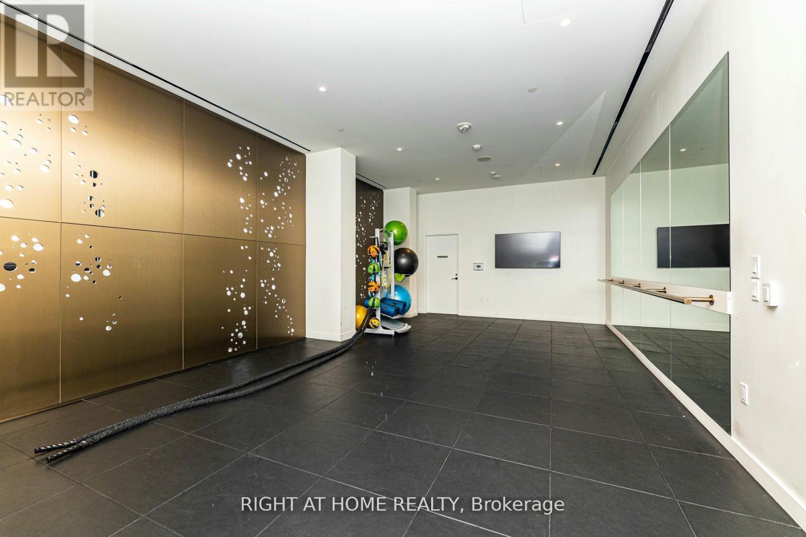 1301 - 39 Roehampton Avenue, Toronto, Ontario  M4P 0G1 - Photo 31 - C12337560