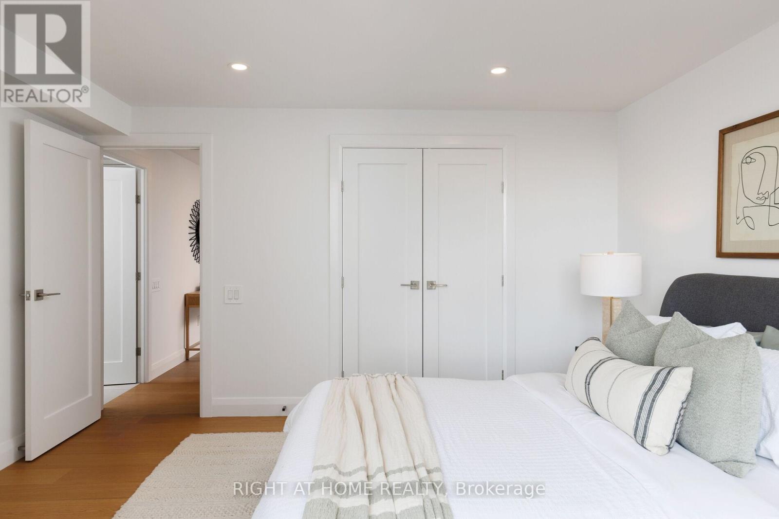 1403 - 130 Carlton Street E, Toronto, Ontario  M5A 4K3 - Photo 38 - C12337576