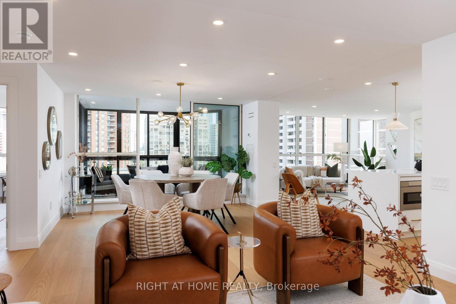 1403 - 130 Carlton Street E, Toronto, Ontario  M5A 4K3 - Photo 9 - C12337576