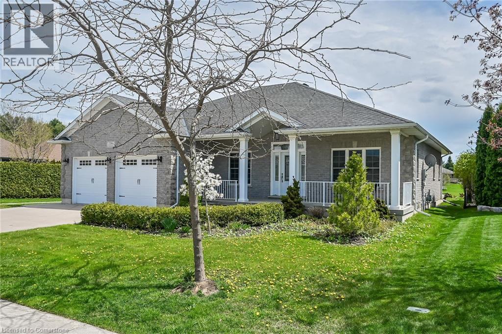 Property at 186 DONJON Boulevard image 1