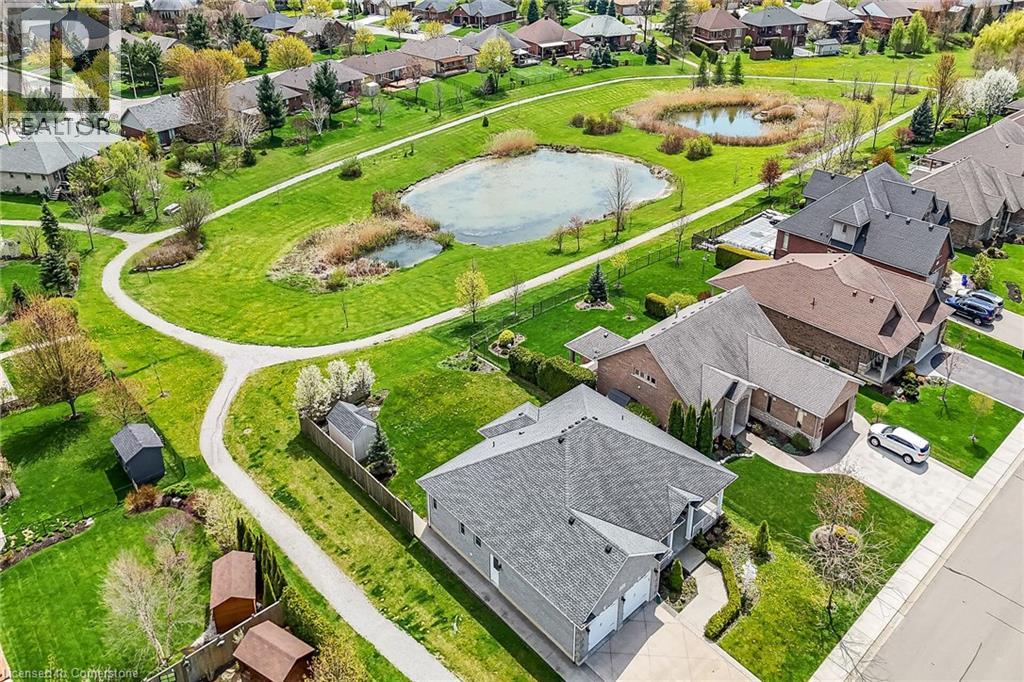 Property at 186 DONJON Boulevard image 2