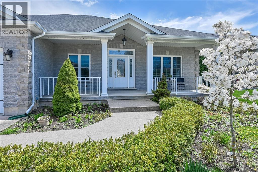 Property at 186 DONJON Boulevard image 4