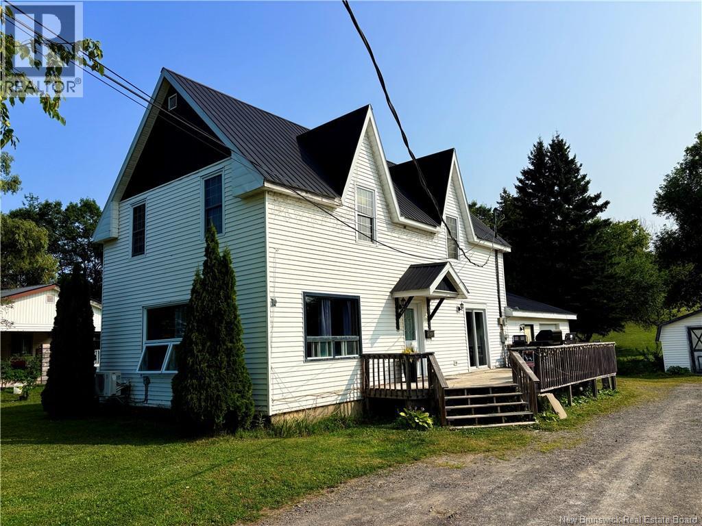 166 Main Street, Hartland, New Brunswick  E7P 2M5 - Photo 6 - NB124590