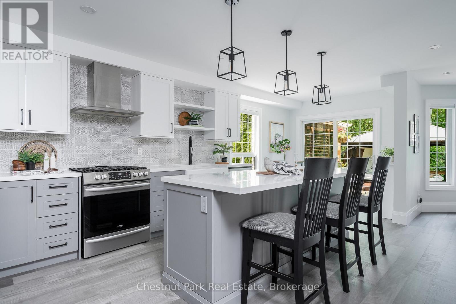13 Brooke Avenue, Collingwood, Ontario  L9Y 5L2 - Photo 8 - S12337675