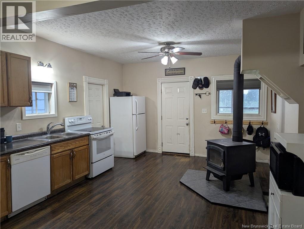 1686 Route 107, Williamsburg, New Brunswick  E6B 1W4 - Photo 12 - NB124610
