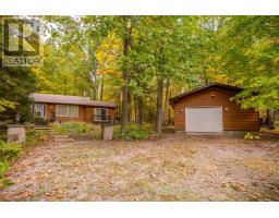 11 BOURGEOIS COURT, Tiny, Ontario