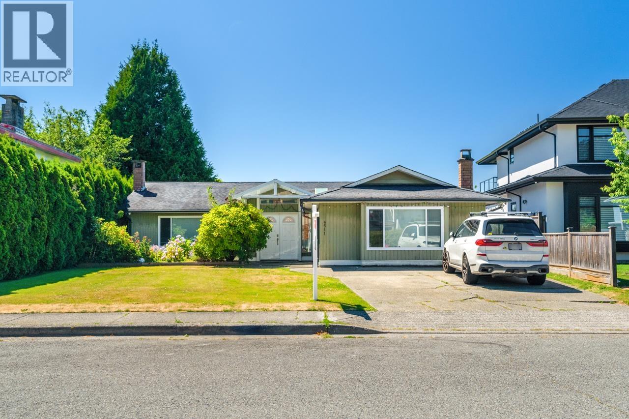 Property at 6511 GAINSBOROUGH DRIVE image 2