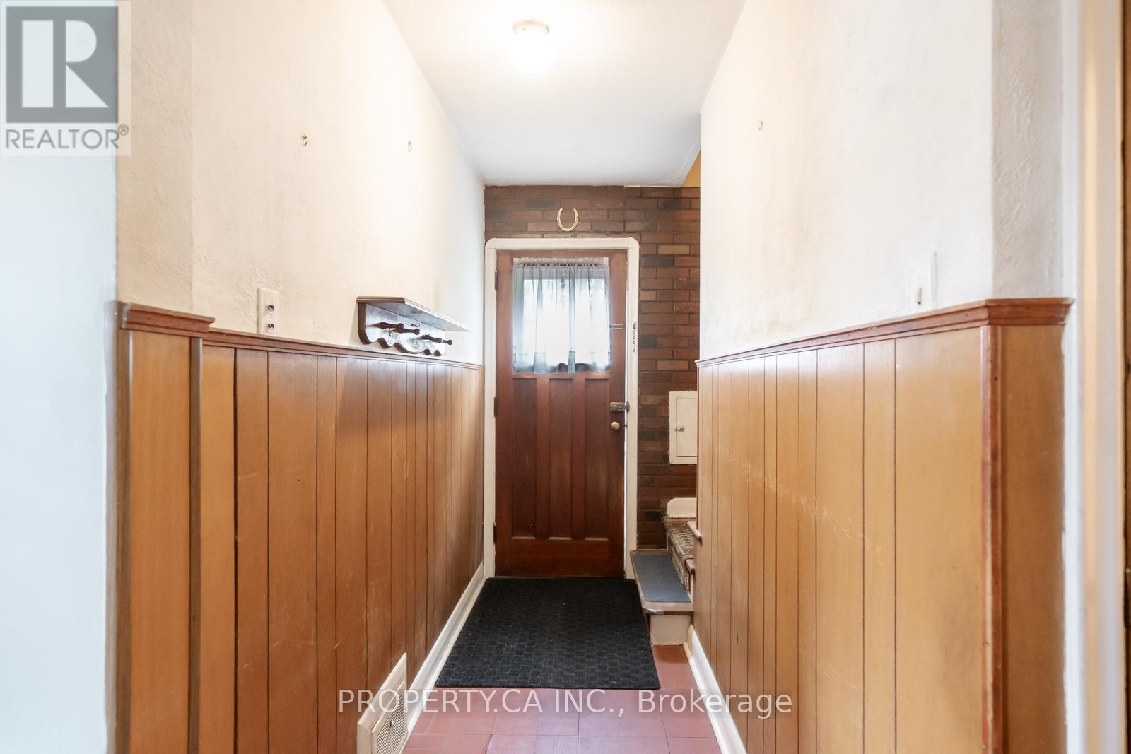 1622 Alexandra Boulevard, Mississauga, Ontario  L5E 2B7 - Photo 15 - W12337528