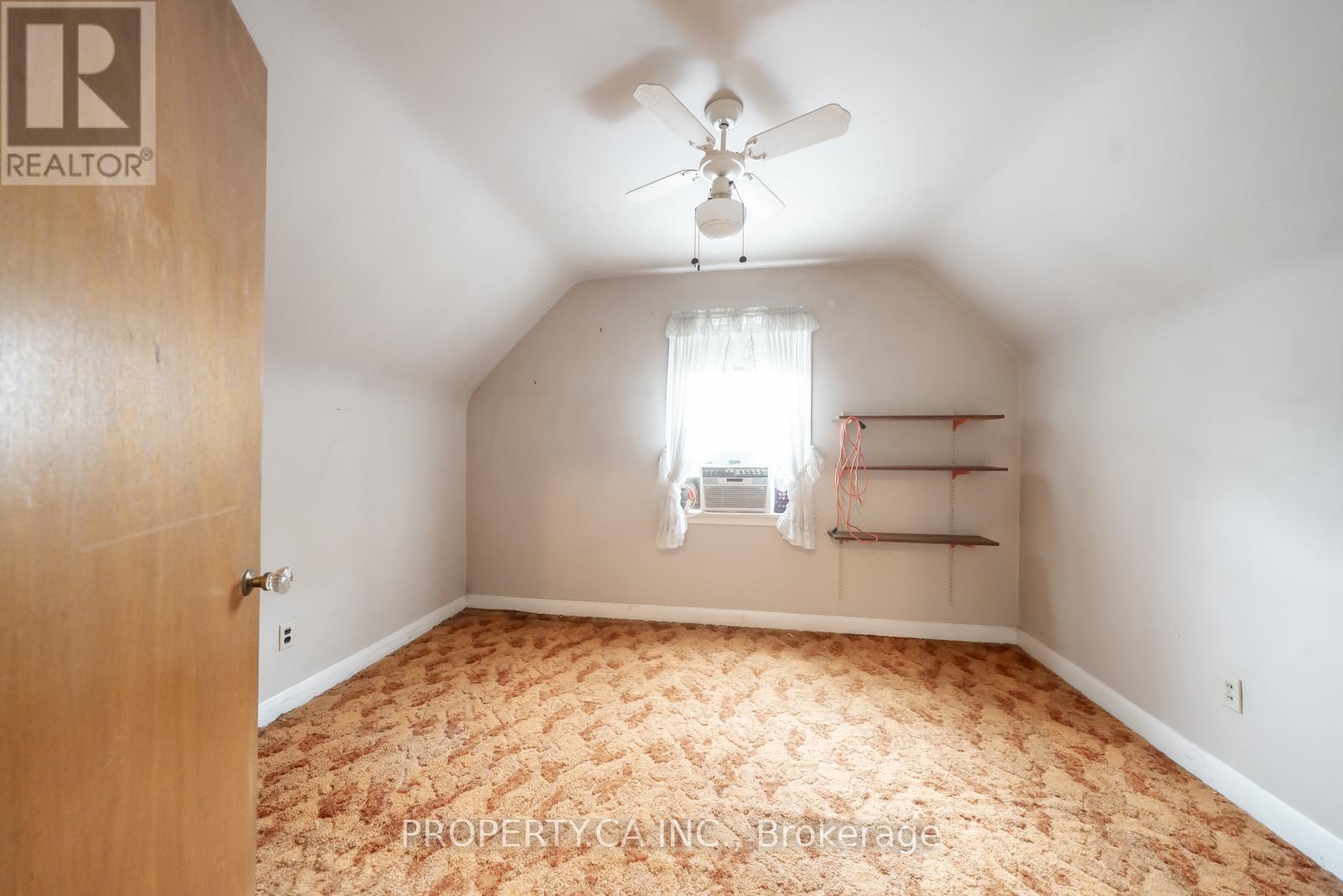 1622 Alexandra Boulevard, Mississauga, Ontario  L5E 2B7 - Photo 21 - W12337528