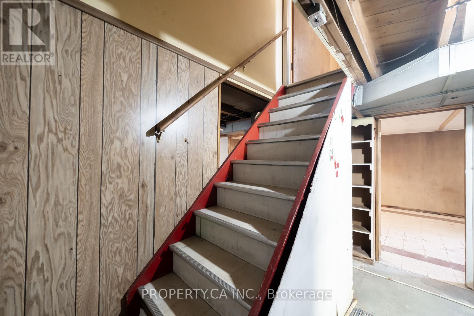 1622 Alexandra Boulevard, Mississauga, Ontario  L5E 2B7 - Photo 24 - W12337528