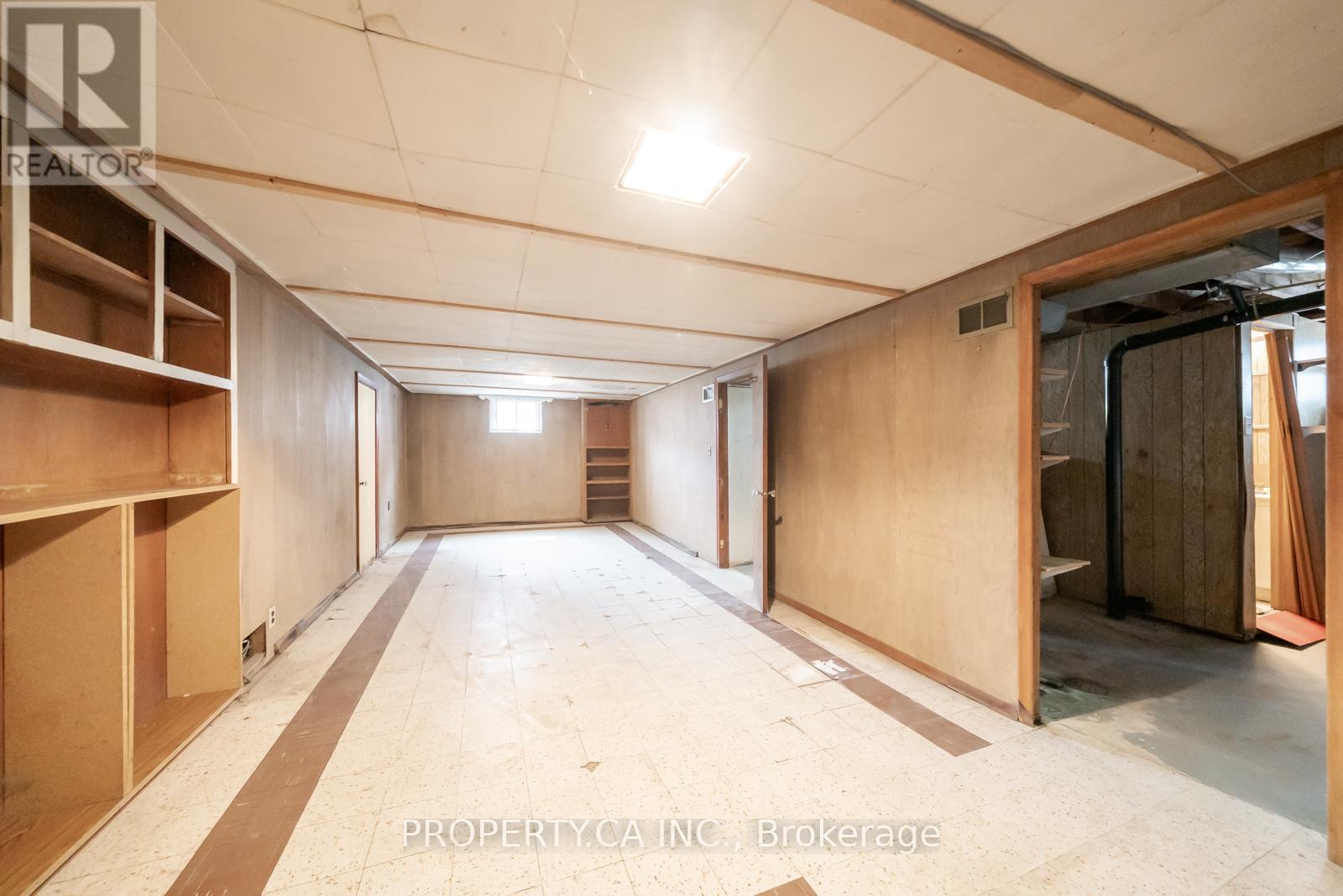1622 Alexandra Boulevard, Mississauga, Ontario  L5E 2B7 - Photo 26 - W12337528