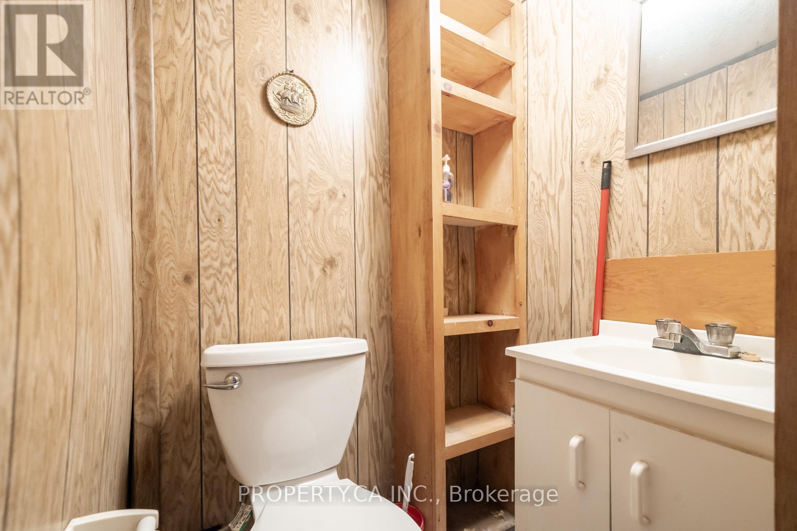 1622 Alexandra Boulevard, Mississauga, Ontario  L5E 2B7 - Photo 28 - W12337528