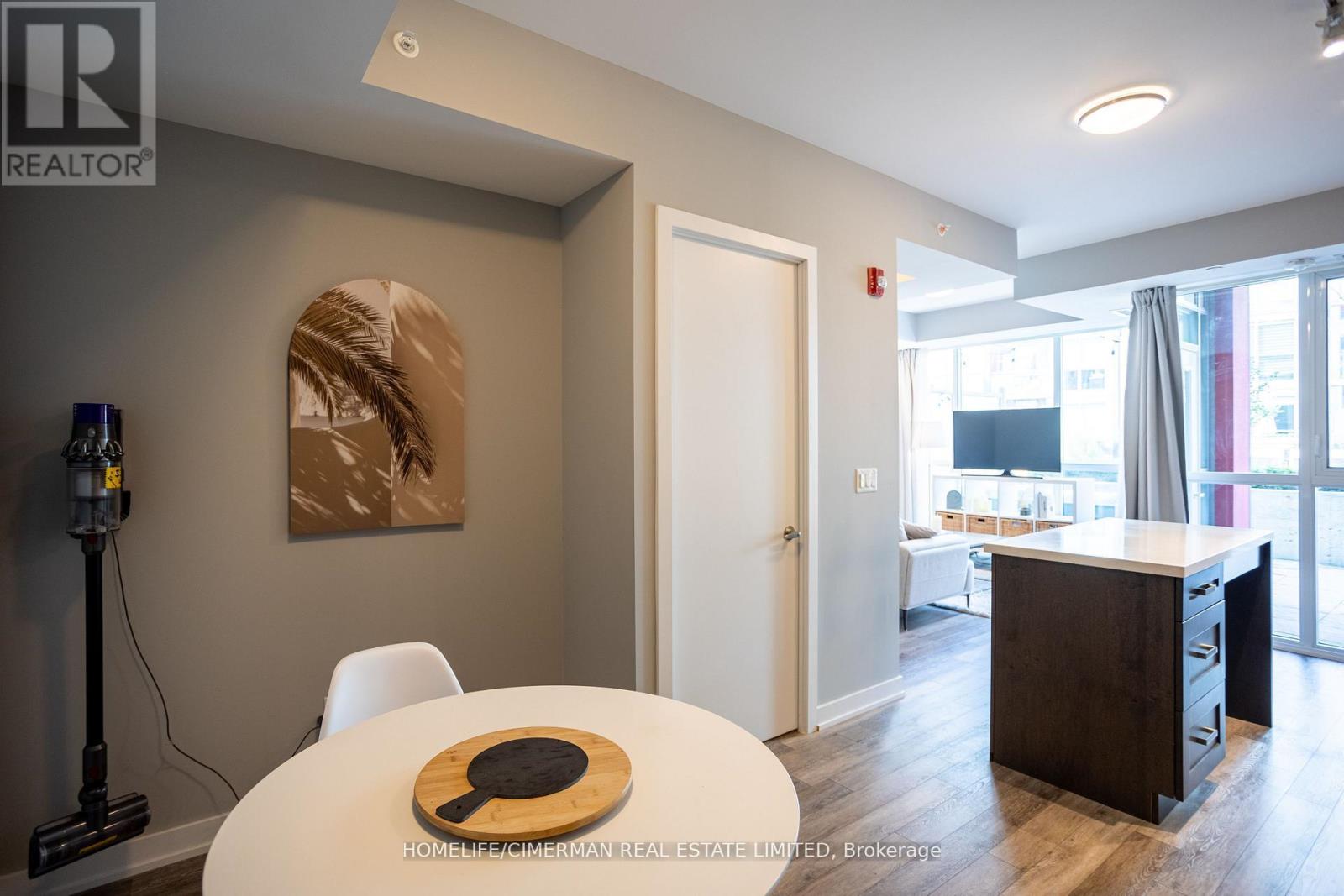 C323 - 5260 Dundas Street, Burlington, Ontario  L7L 0J7 - Photo 26 - W12337623
