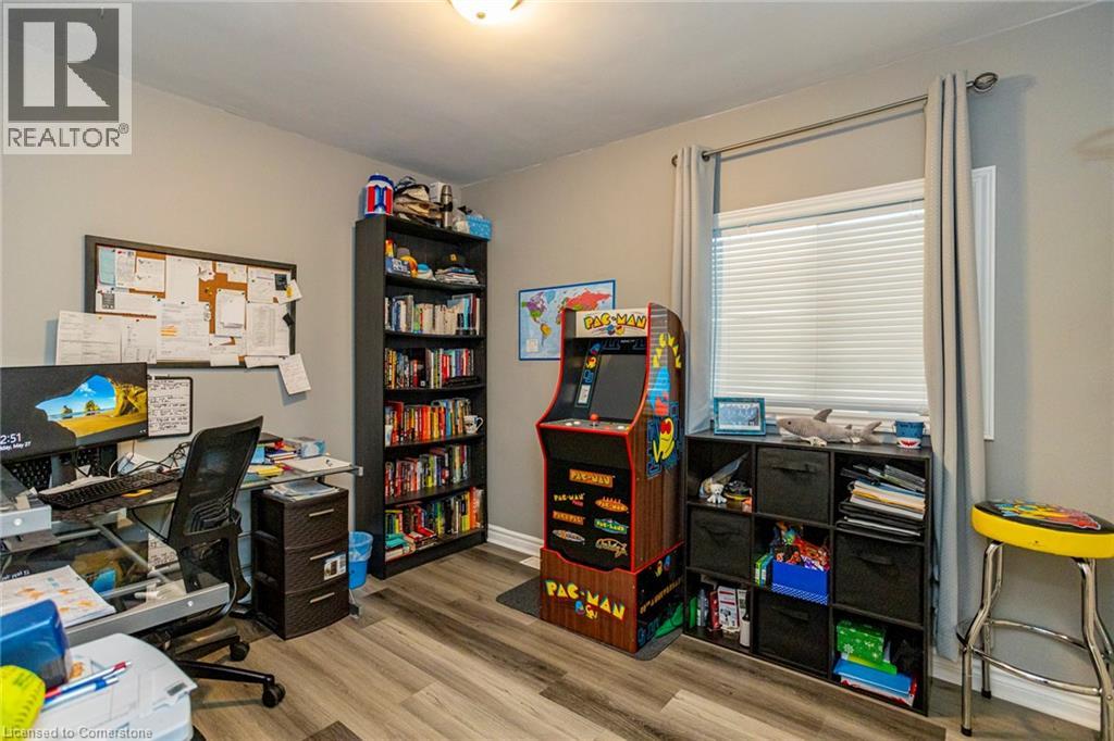 Photo 18 of 40 for 594 Gordon Avenue