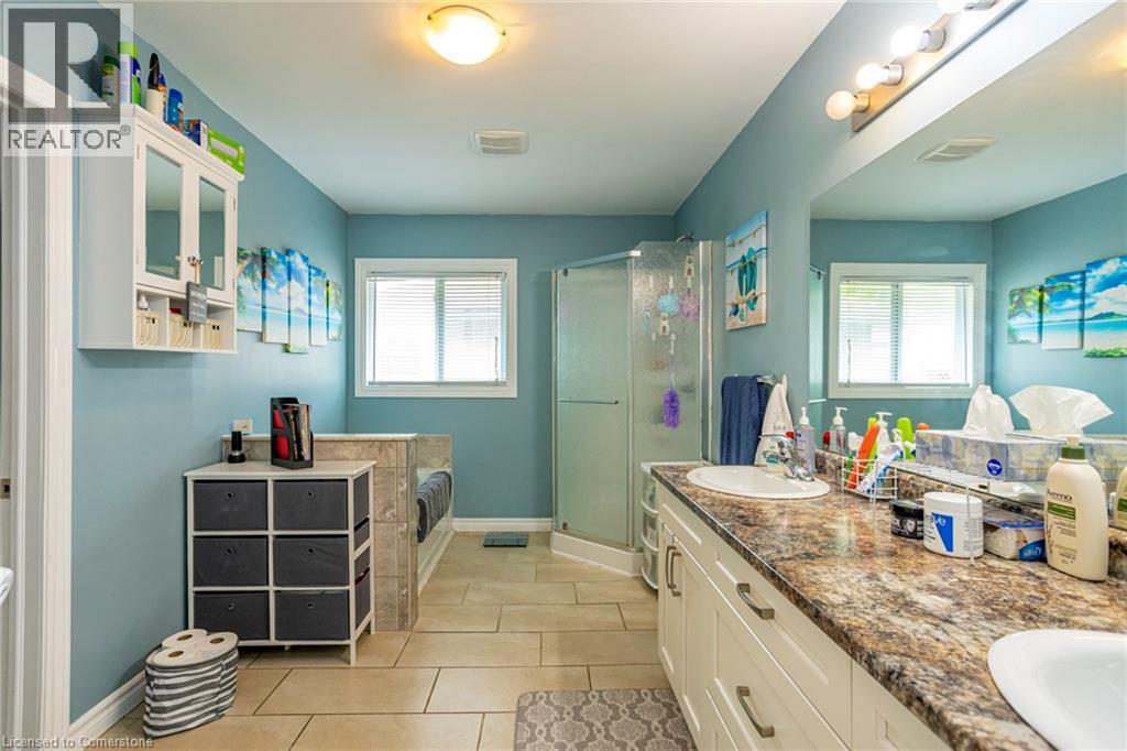 Photo 27 of 40 for 594 Gordon Avenue