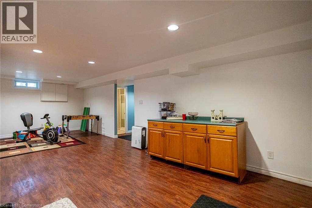 Photo 30 of 40 for 594 Gordon Avenue