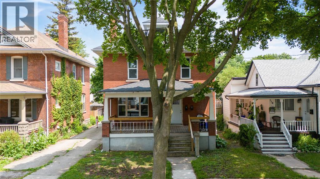 116 Cameron Street, Sarnia, Ontario  N7T 4A8 - Photo 2 - 25020279