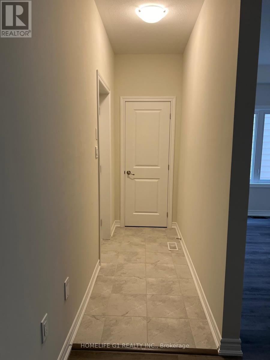 415 Beechwood Forest Lane, Gravenhurst, Ontario  P1P 0H8 - Photo 11 - X12337631