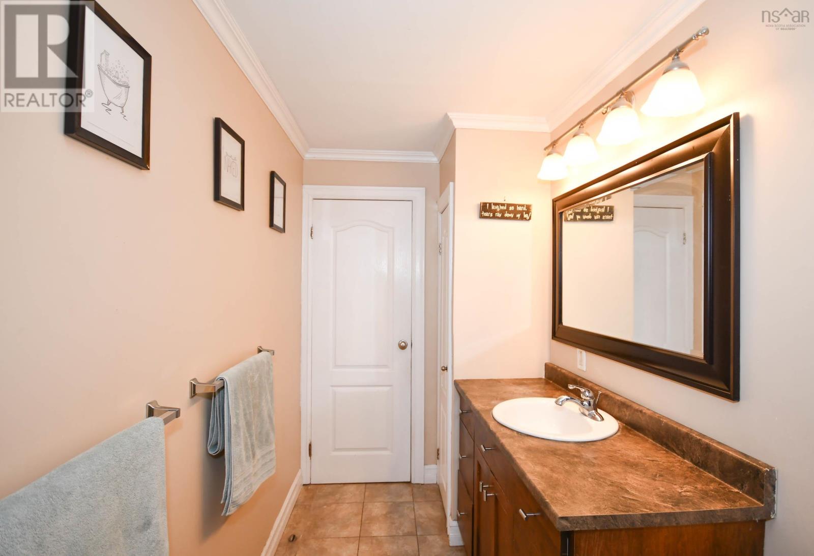 95 Quaker Crescent, Lower Sackville, Nova Scotia  B4C 2Z1 - Photo 5 - 202515751