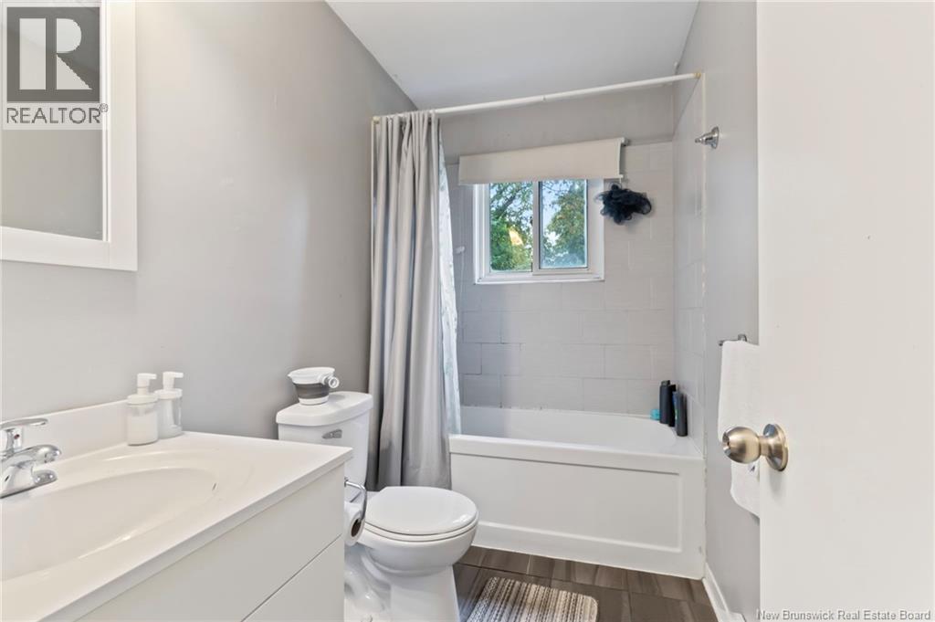 12 Mitchner Avenue, Moncton, New Brunswick  E1C 7N6 - Photo 10 - NB124681