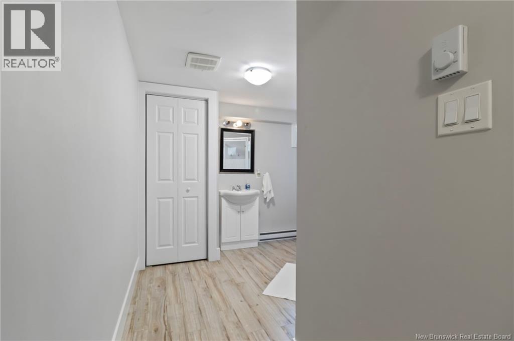 12 Mitchner Avenue, Moncton, New Brunswick  E1C 7N6 - Photo 18 - NB124681