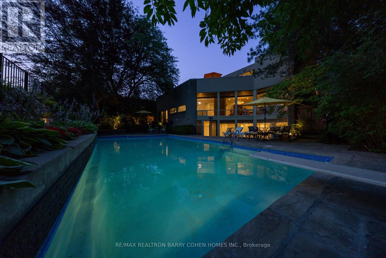 10 Penwood Crescent, Toronto, Ontario  M3B 2B9 - Photo 48 - C12317000