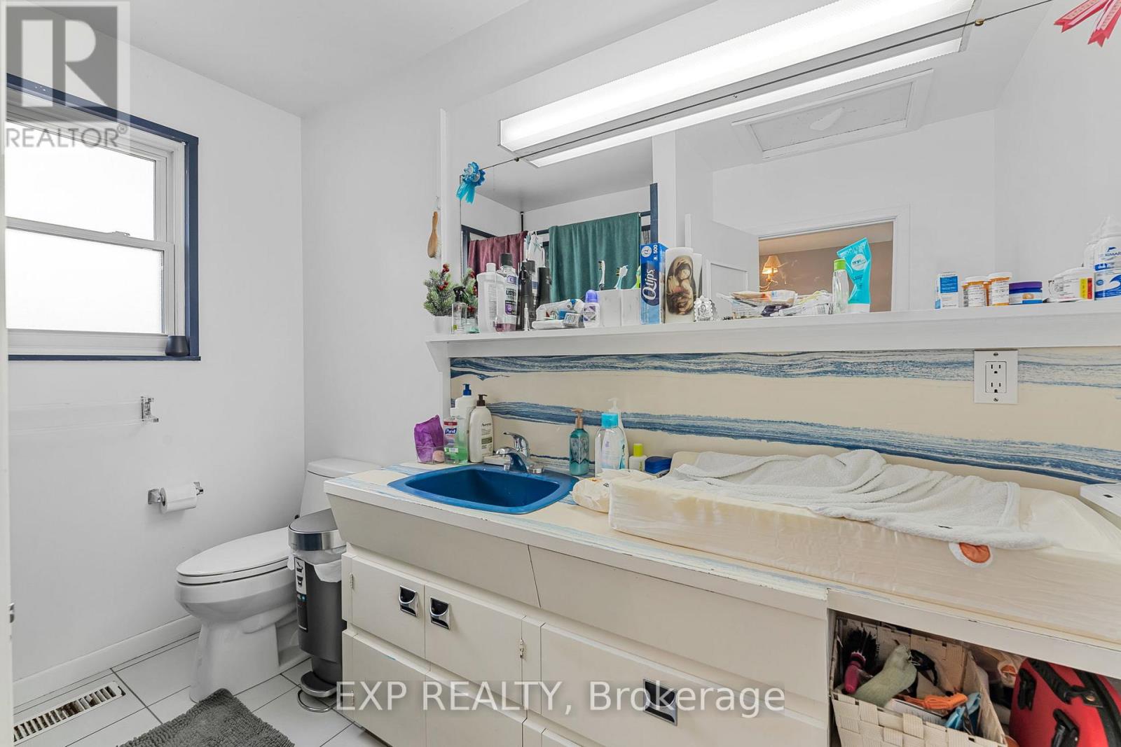 611 Pinegrove Road, Oakville (Wo West), Ontario  L6K 2C5 - Photo 19 - W12329804